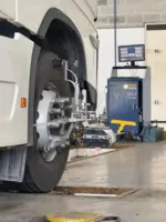 Alinhamento de Direcao - Caminhao / Onibus